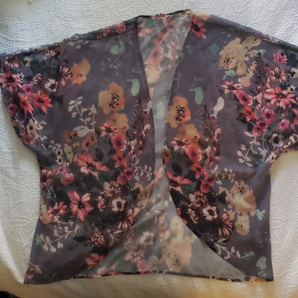 Floral kimono